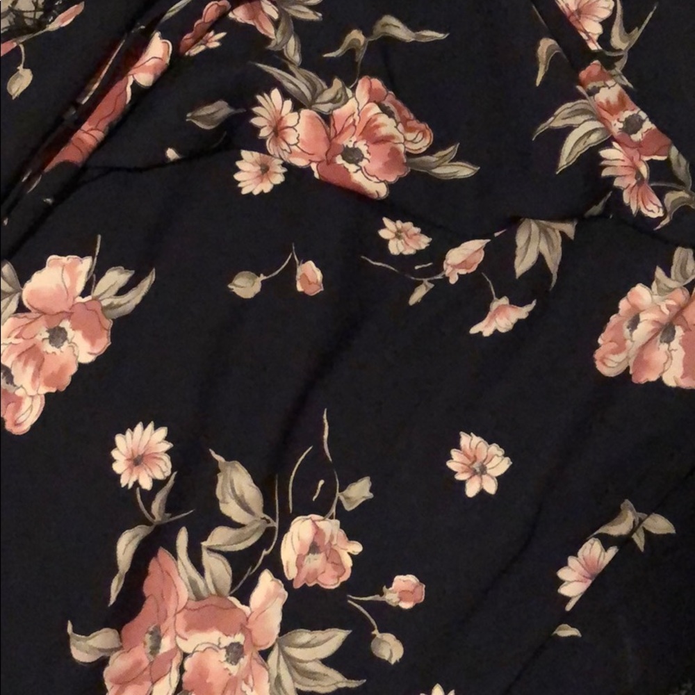 High, low dress. Floral print. Gorgeous.navy blue